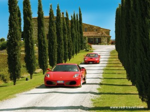 L'Italie, passionnément au volant d'une Ferrari !